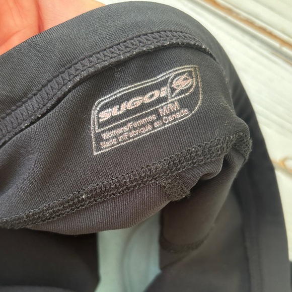 Sugoi Women's Padded Biking Shorts, size Medium - Picture 3 of 7